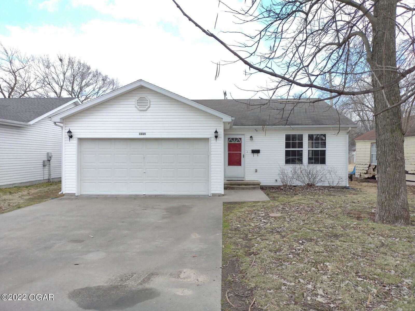 Property Photo:  1115 S Picher Avenue  MO 64801 