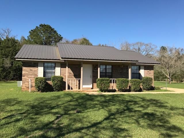 Property Photo:  3493 Auburn Road  FL 32539 