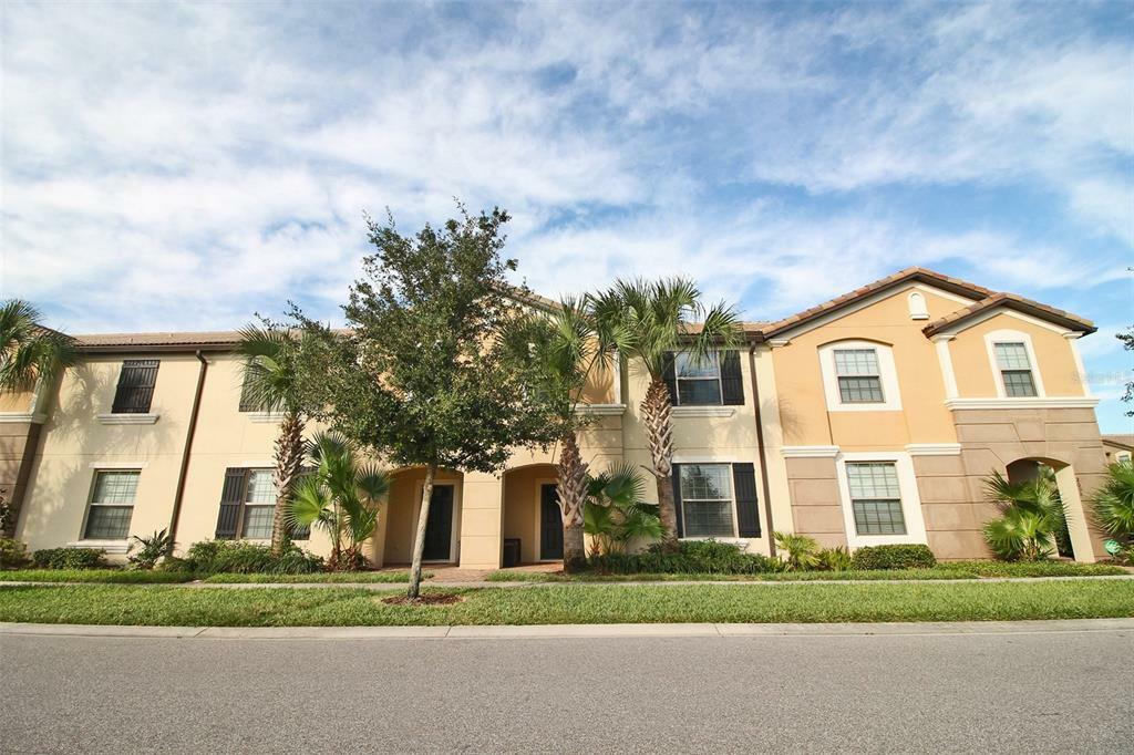 Property Photo:  2094 Rome Drive  FL 34747 