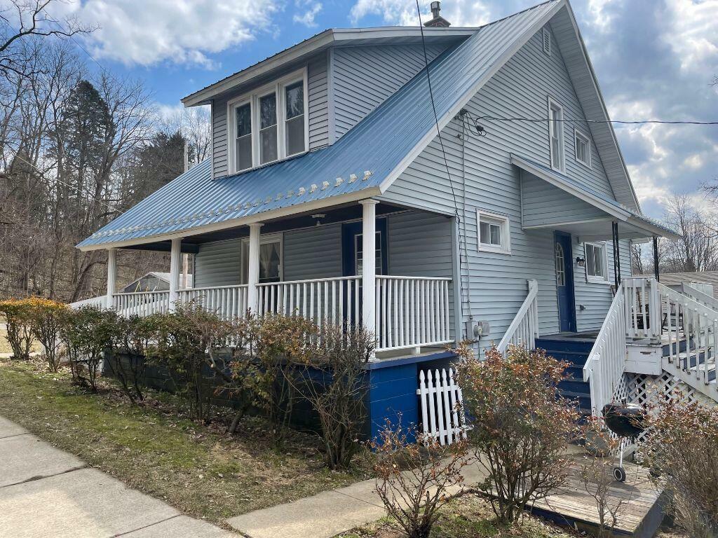 Property Photo: 300 Grand Street MI 49010