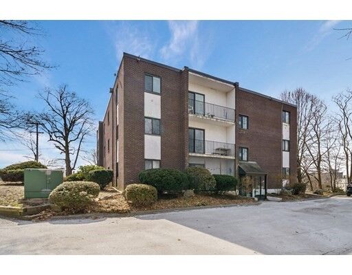 Property Photo:  24 South St 302  MA 02169 