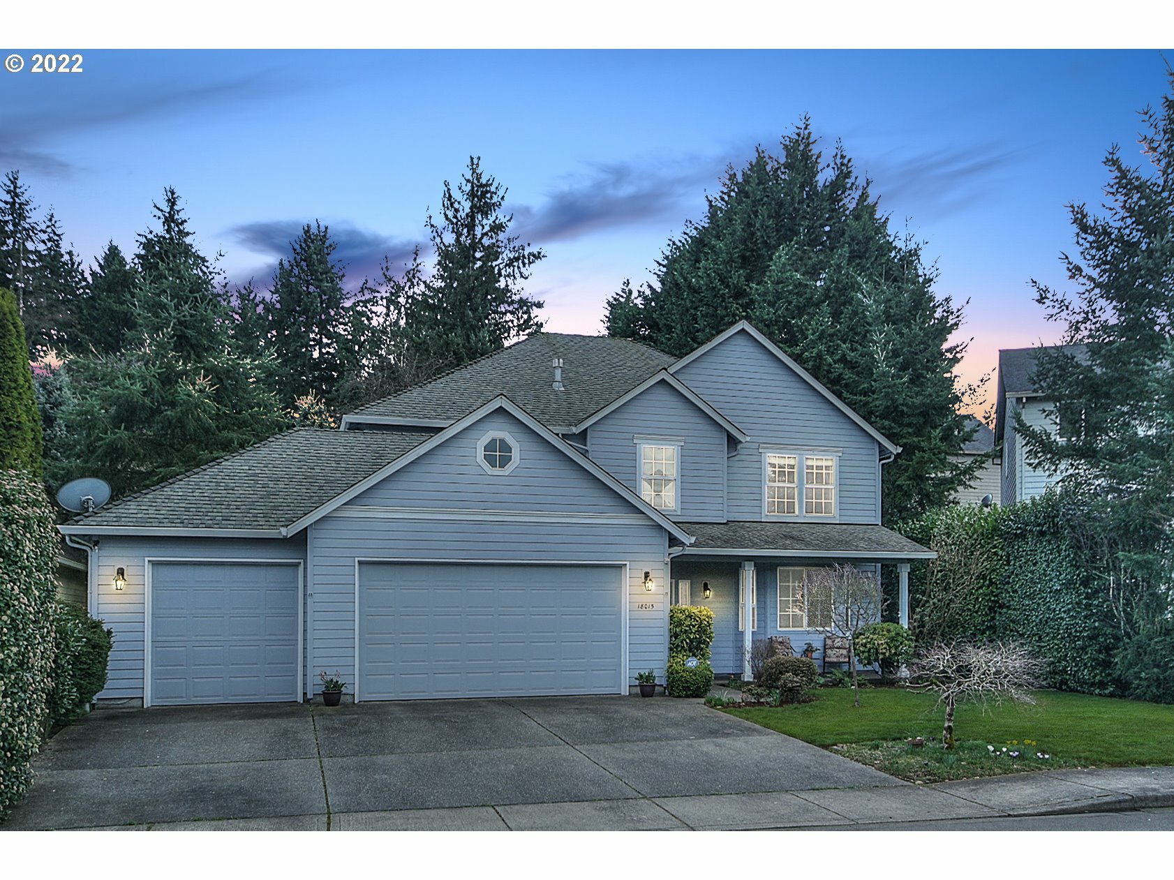 Property Photo:  18015 NE 38th Way  WA 98682 