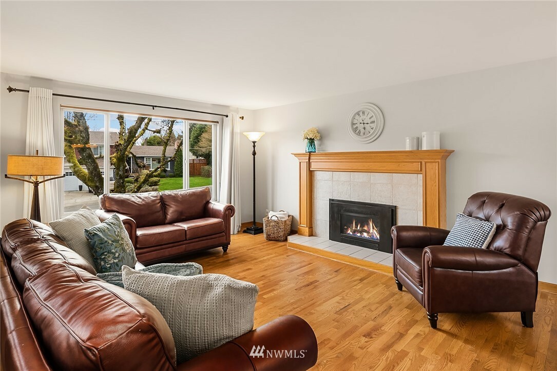 Property Photo: 8726 NE 132nd Street WA 98034
