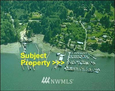 Property Photo: 5834 Ward Street NE D-12 WA 98110