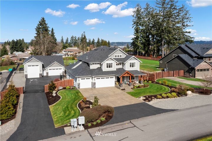 Property Photo:  6711  92nd Street E  WA 98371 