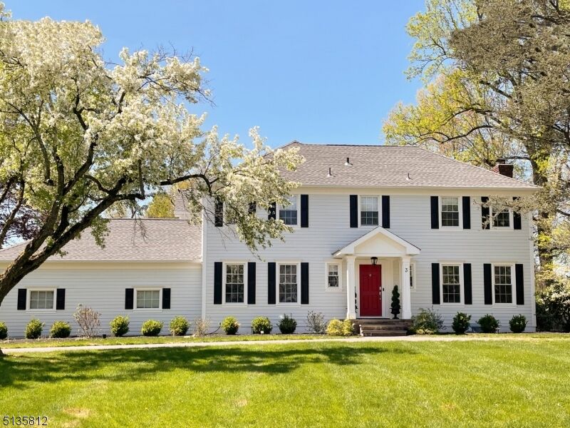 Property Photo: 3 Marion Ln NJ 07076