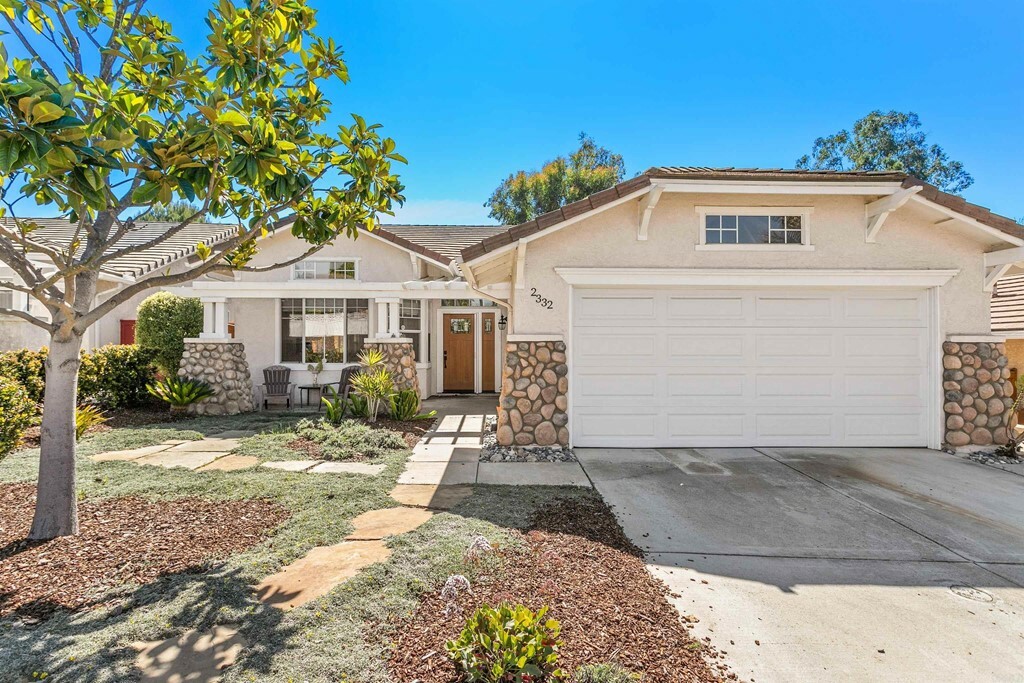 Property Photo:  2332 Azure Ln  CA 92081 