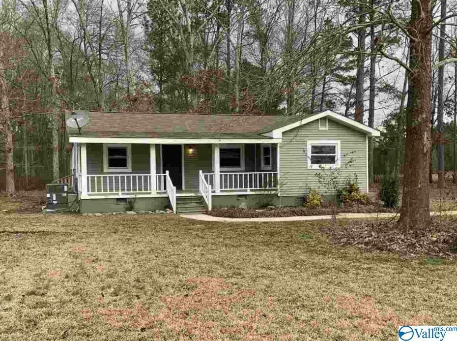 Property Photo:  613 Johnson Avenue  AL 35760 