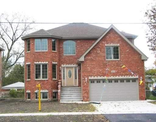 Property Photo: 8033 S Narragansett IL 60459