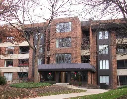 1401 Burr Oak Road 208C  Hinsdale IL 60521 photo