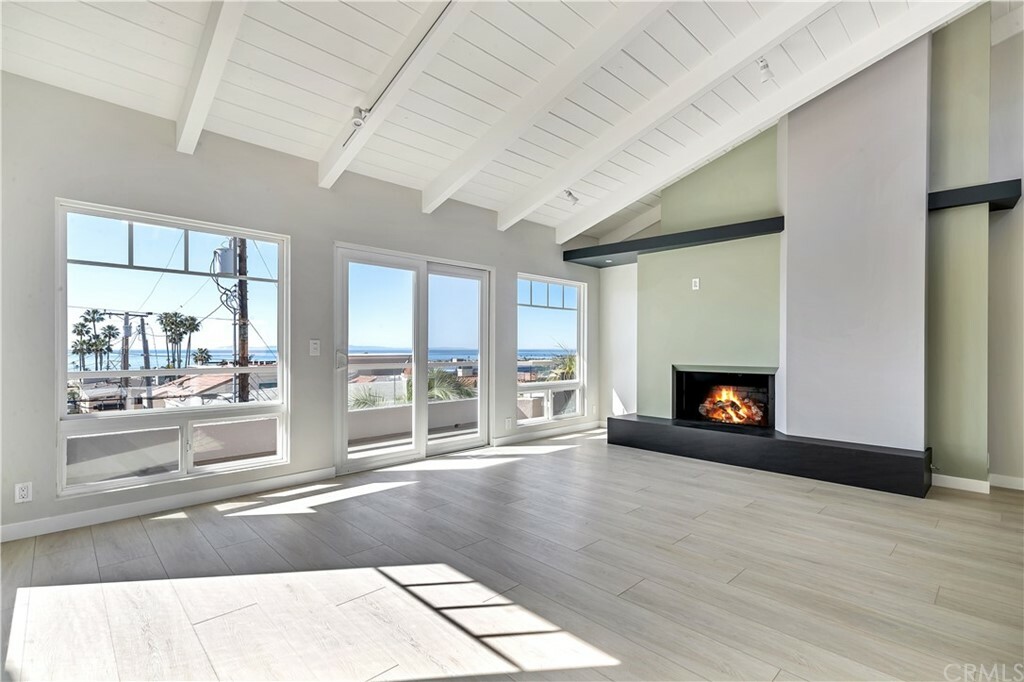 Property Photo: 2522 Seaview Avenue CA 92625
