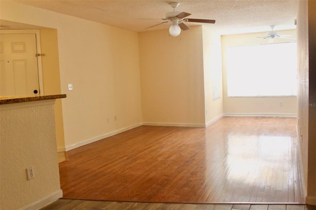 Property Photo:  5140 Conroy Road 15  FL 32811 