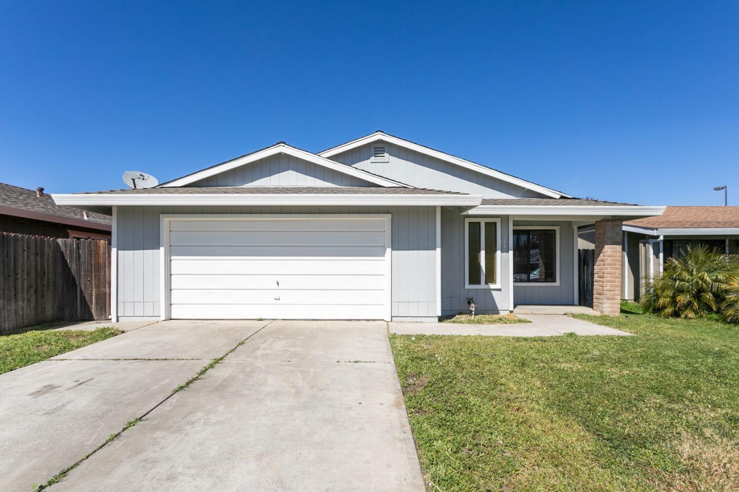 Property Photo:  1395 Colfax Place  CA 95776 