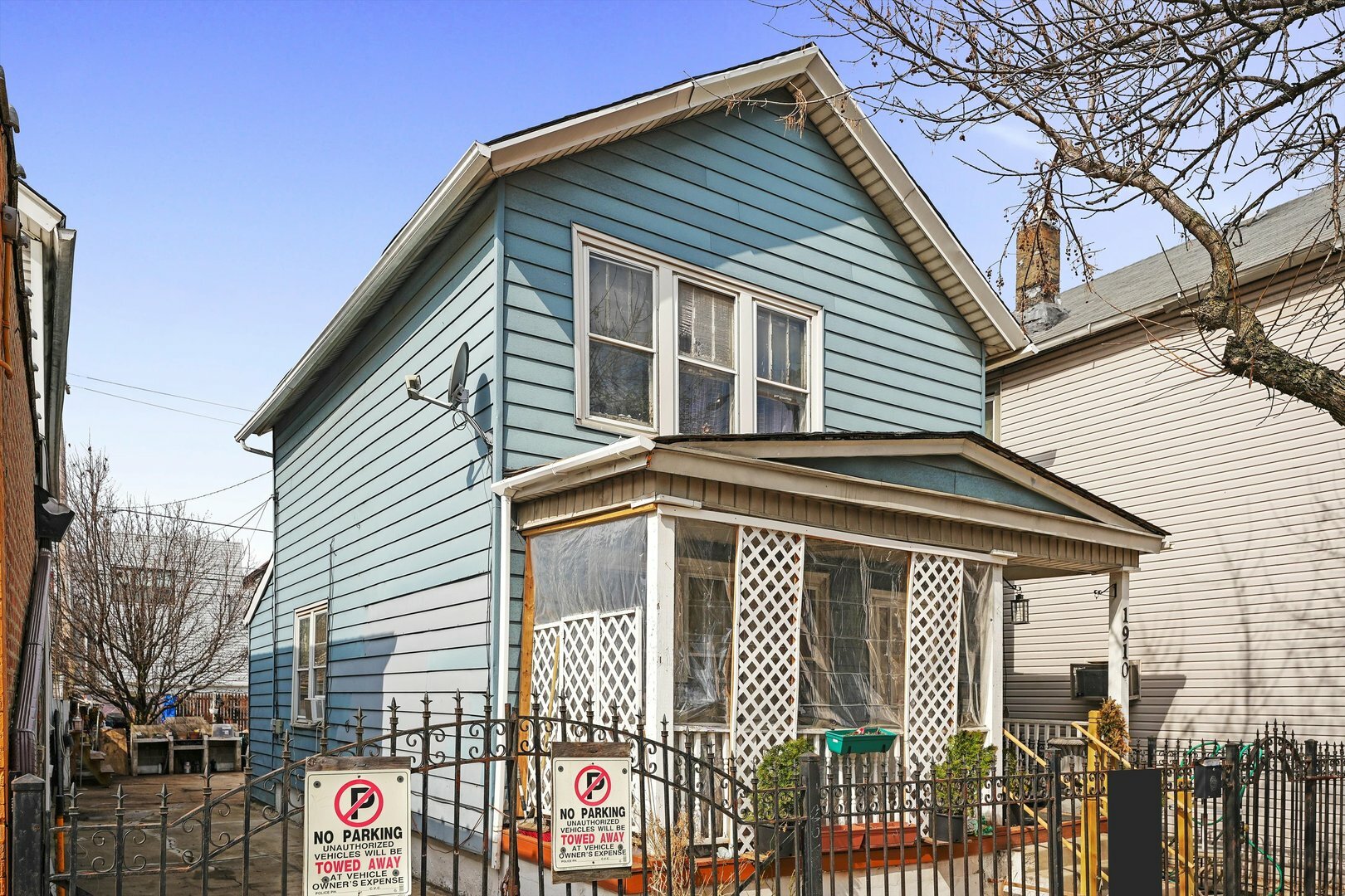 Property Photo: 1910 N California Avenue IL 60647