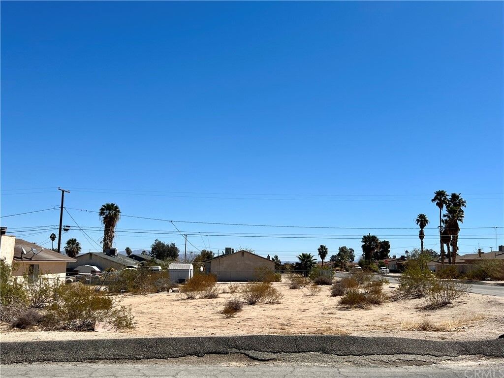 Property Photo:  1234 Lupine Avenue  CA 92277 