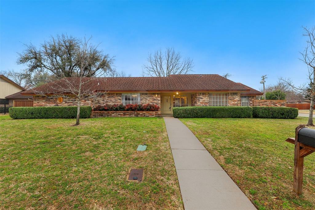 Property Photo:  5145 Partridge Road  TX 76132 