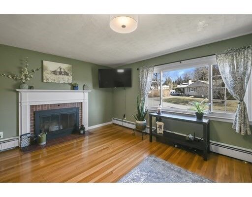 Property Photo: 28 Spring Circle MA 01545