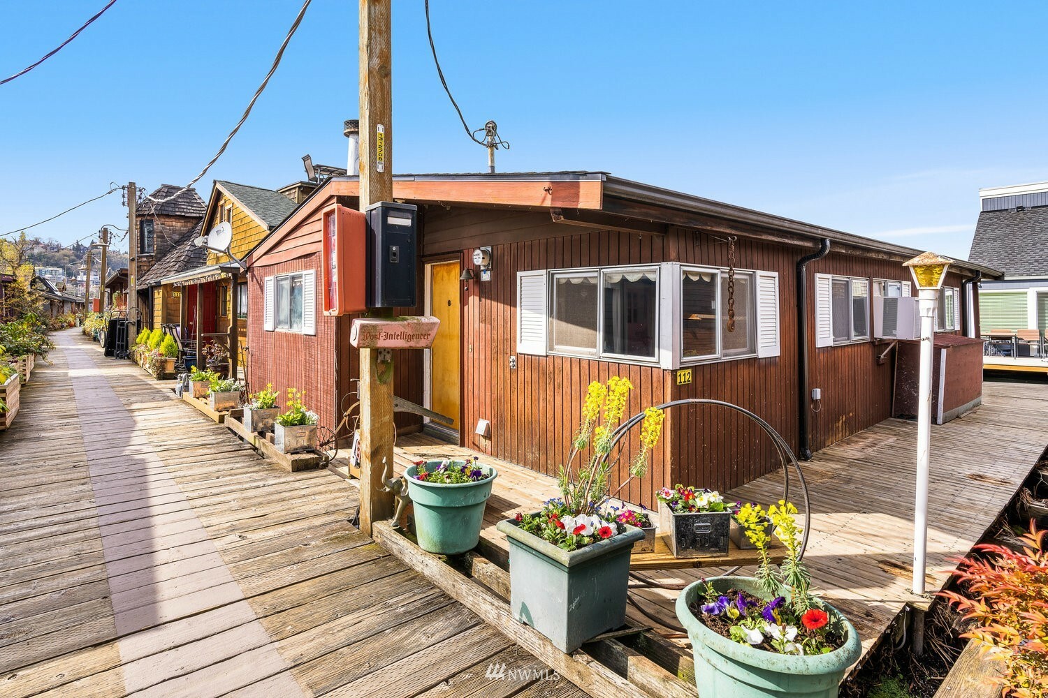 Property Photo:  2019 Fairview Avenue E P  WA 98102 