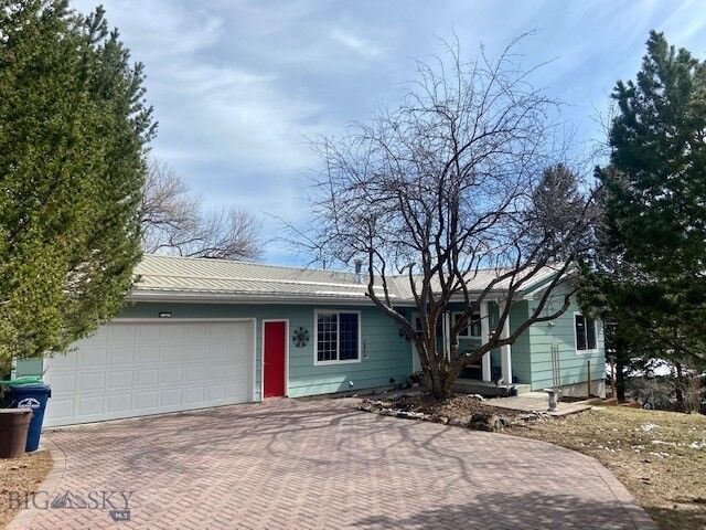 Property Photo: 1304 Cherry Drive MT 59715