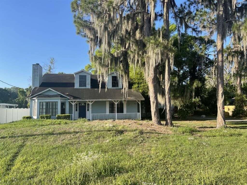 Property Photo: 33710 Linda Lane FL 34788