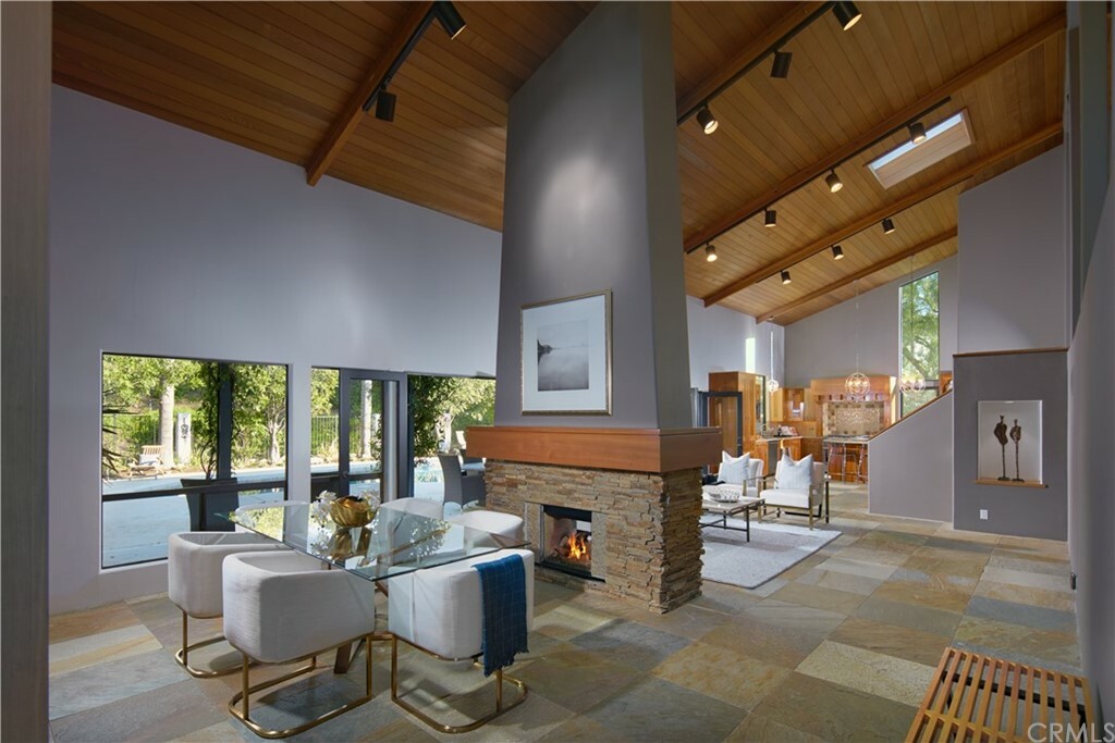 Property Photo: 27712 Horseshoe CA 92675