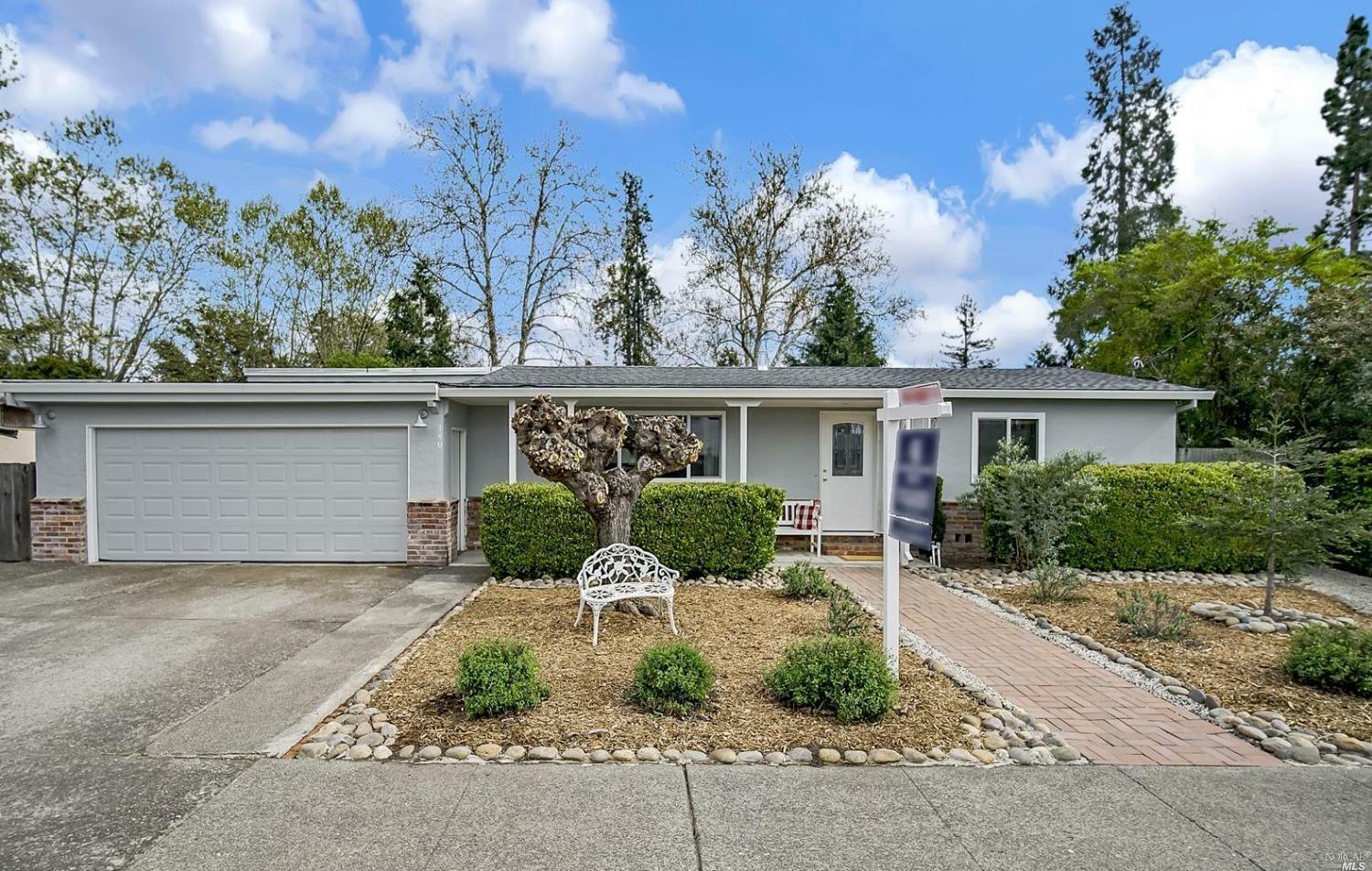 Property Photo: 140 Greene Street CA 95452