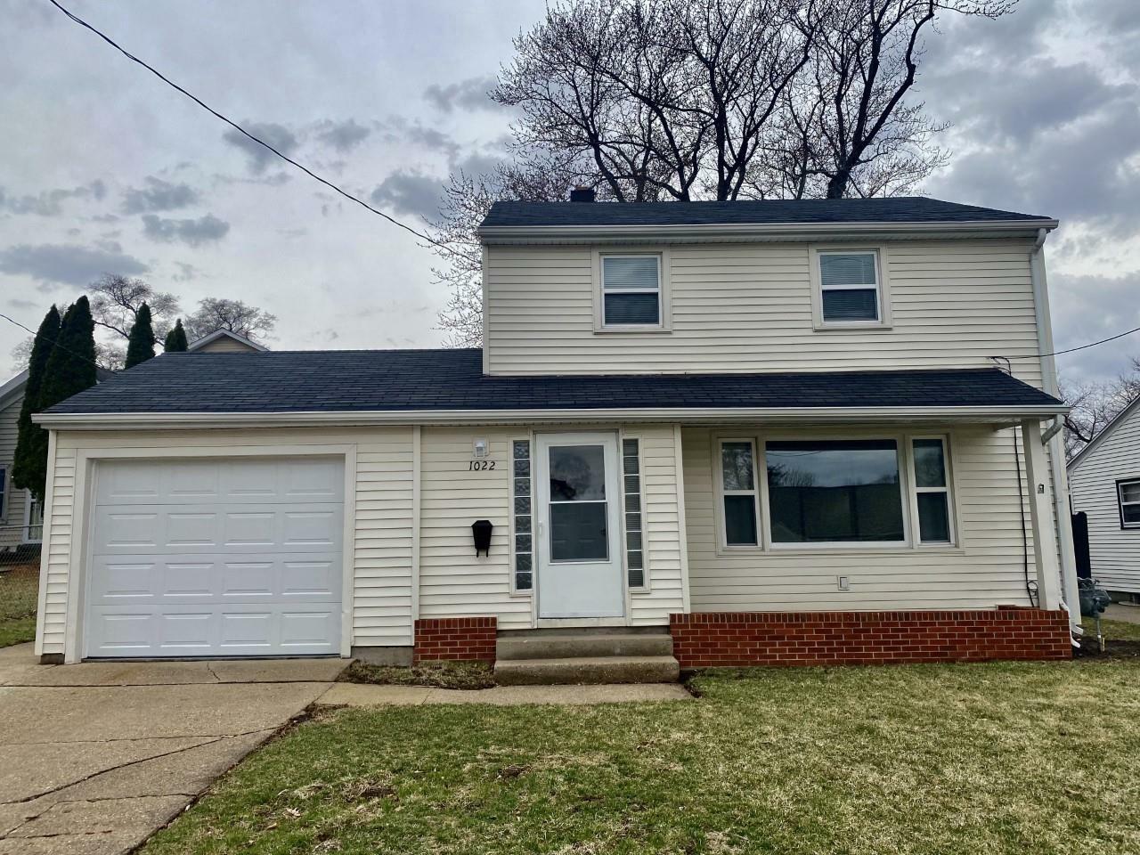 Property Photo: 1022 Townline Ave WI 53511