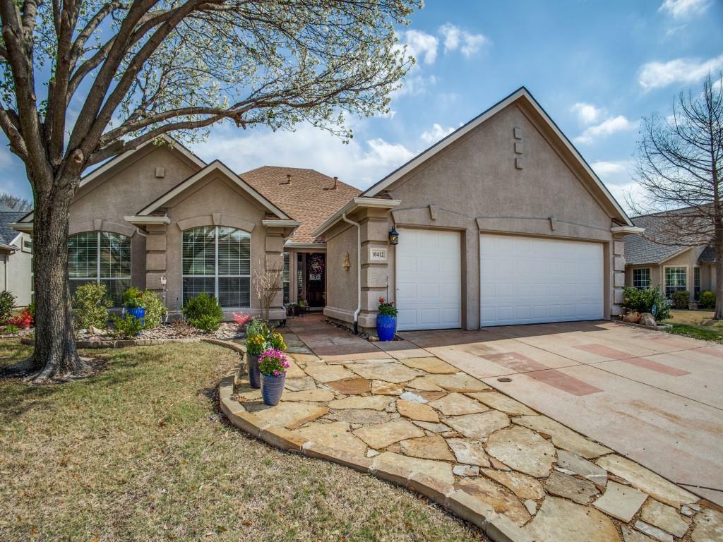 Property Photo: 10412 Belvedere Drive TX 76207