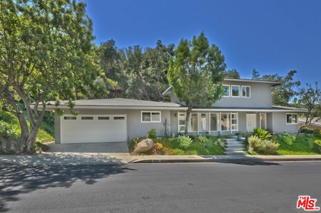 Property Photo:  3821  Ballina Canyon Rd  CA 91436 