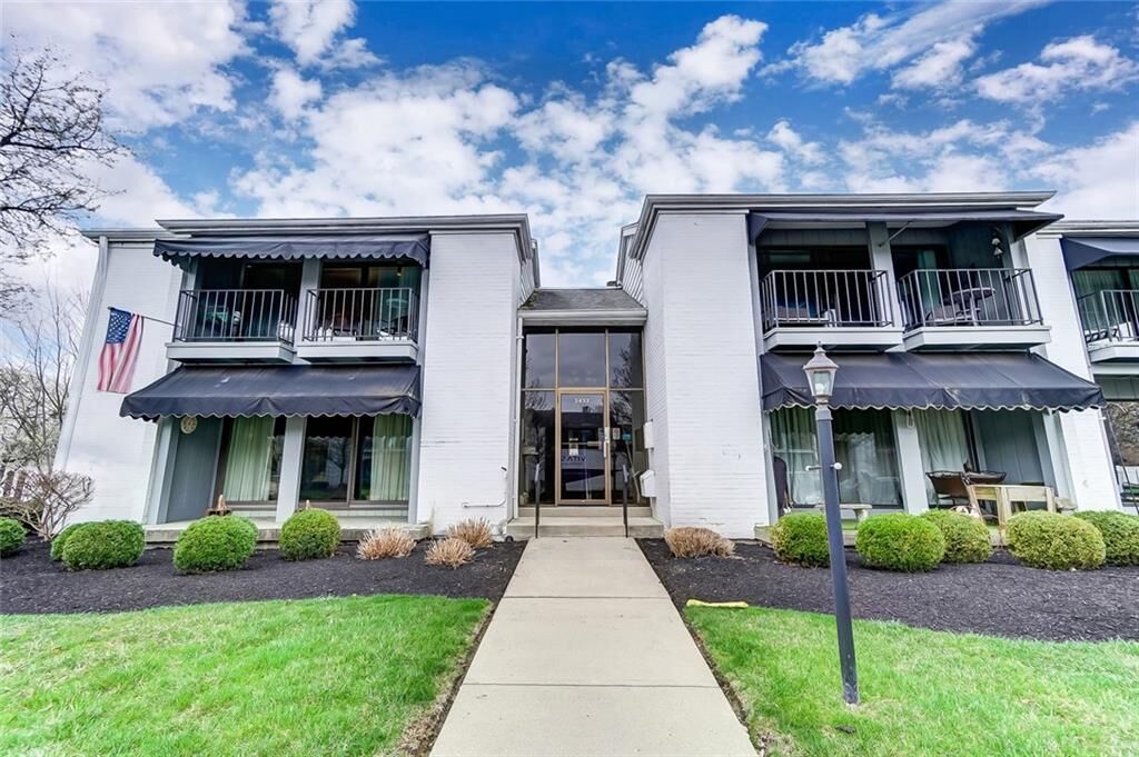 Property Photo: 5433 Landau Drive 24 OH 45429