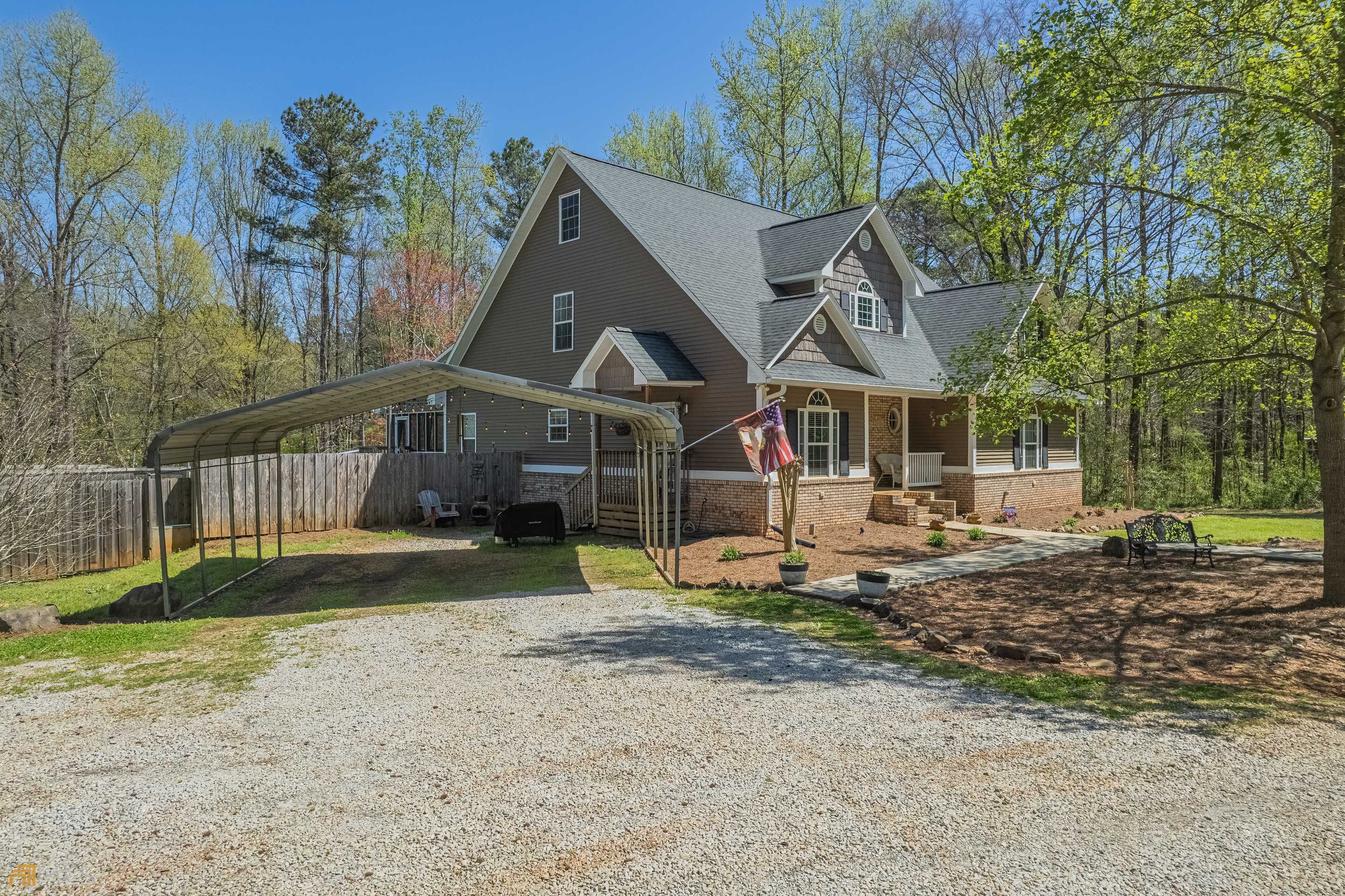 Property Photo: 95 Racetrack Road GA 30633
