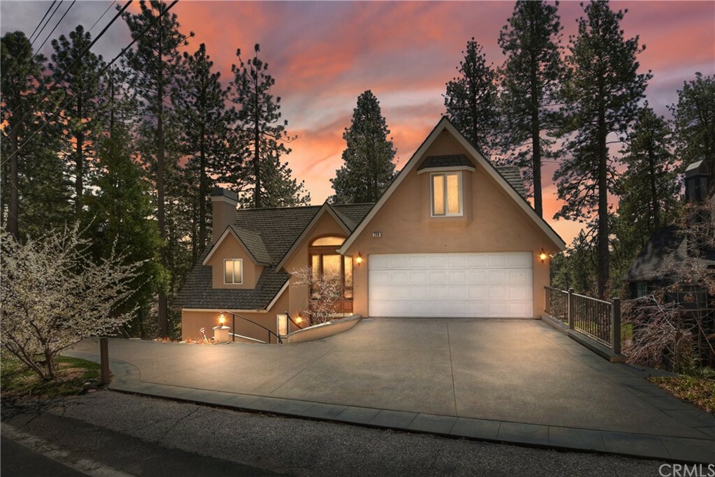 Property Photo: 729 Brentwood Drive CA 92352