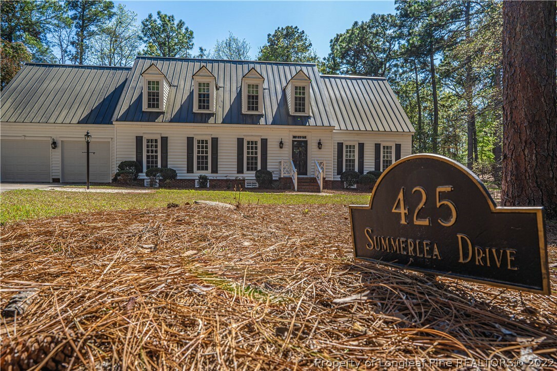 Property Photo:  425 Summerlea Drive  NC 28311 