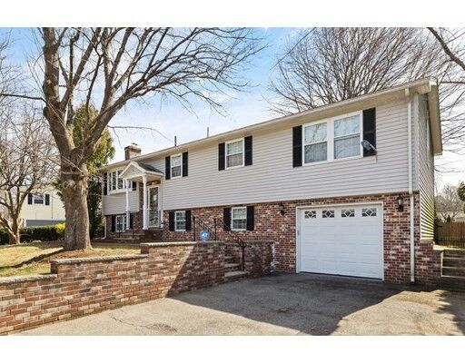 Property Photo:  83 River Rd  MA 01852 