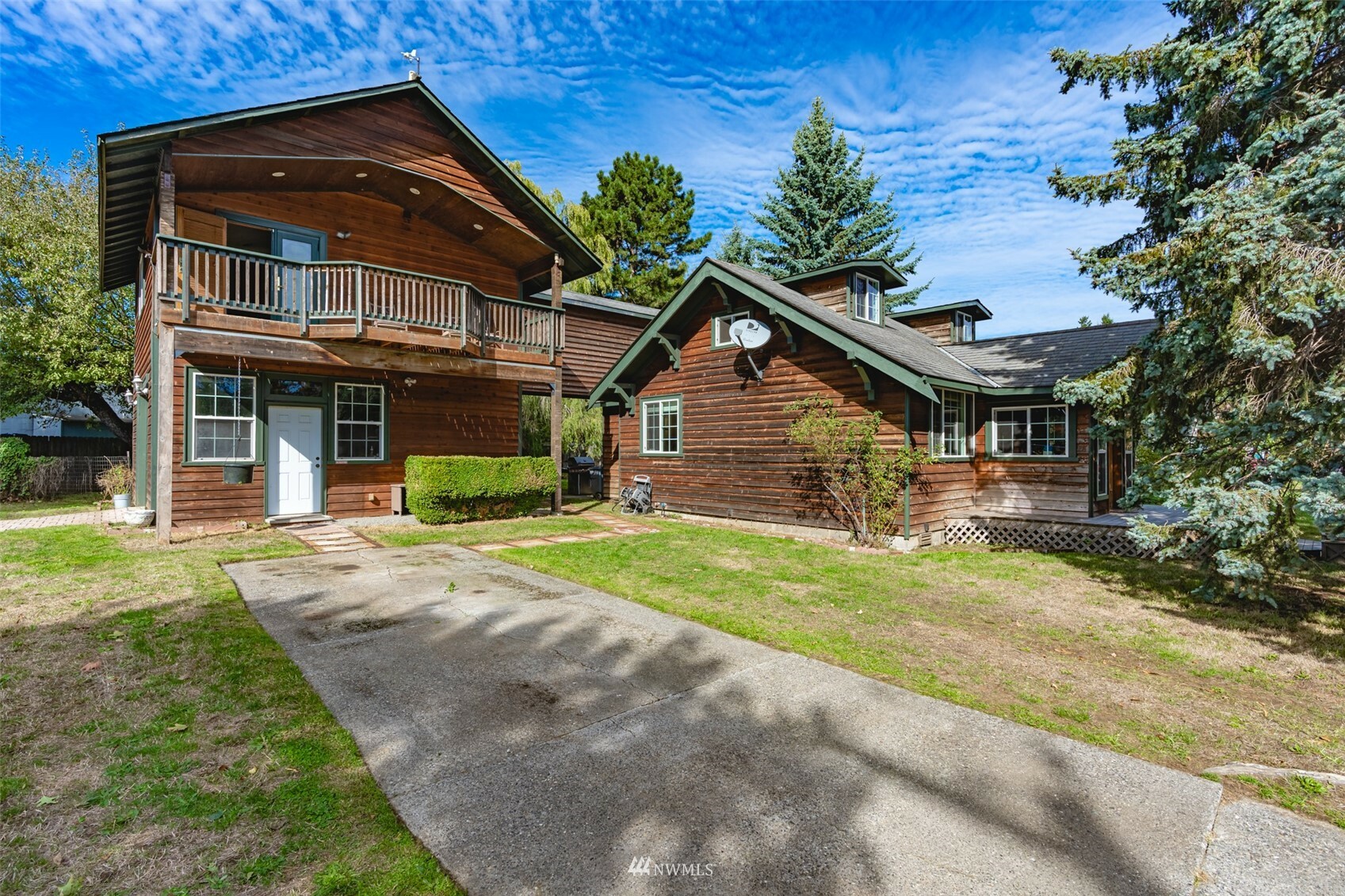 Property Photo:  3017 Walnut Street  WA 98225 