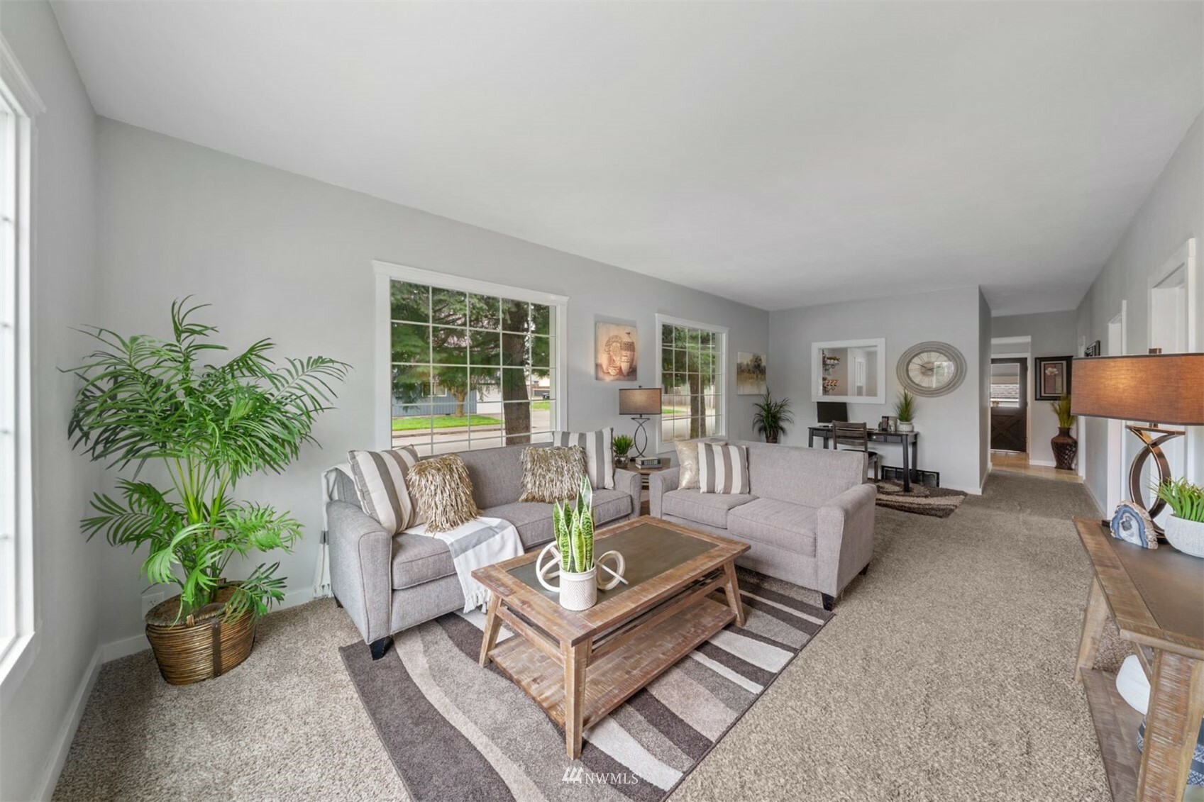 Property Photo: 1449 Davis Avenue WA 98022