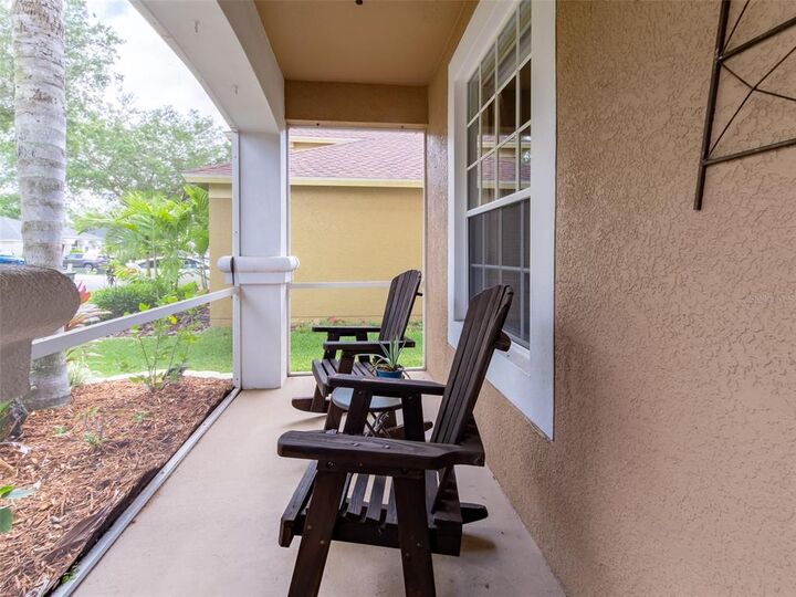 Property Photo:  13220 Evening Sunset Lane  FL 33579 