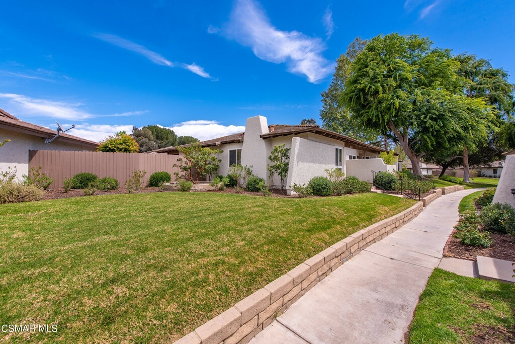 Property Photo:  2656 Hartland Circle  CA 91361 