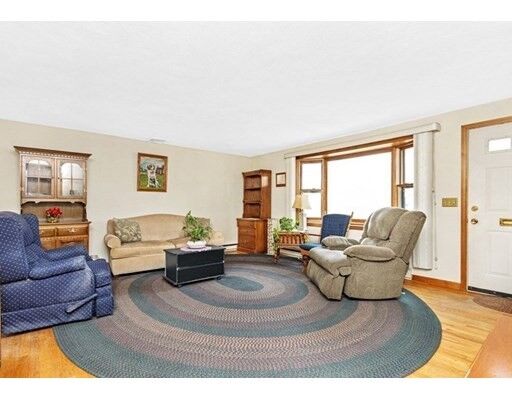Property Photo:  3 Stoney Brook Ln  MA 02703