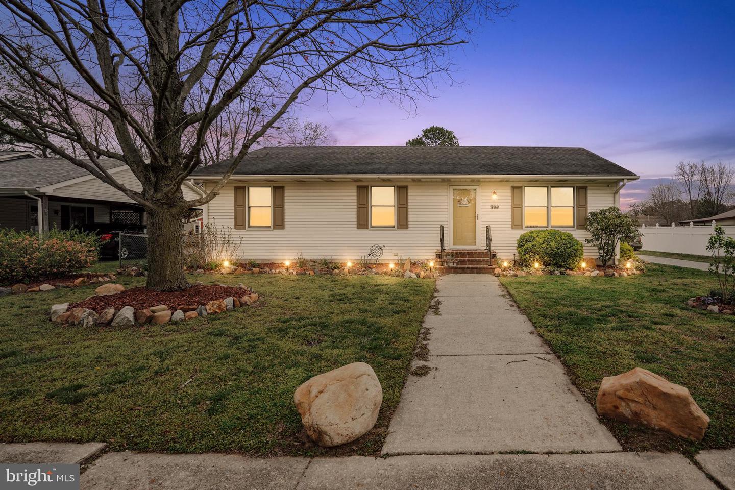 Property Photo: 309 S 3rd Street MD 21629