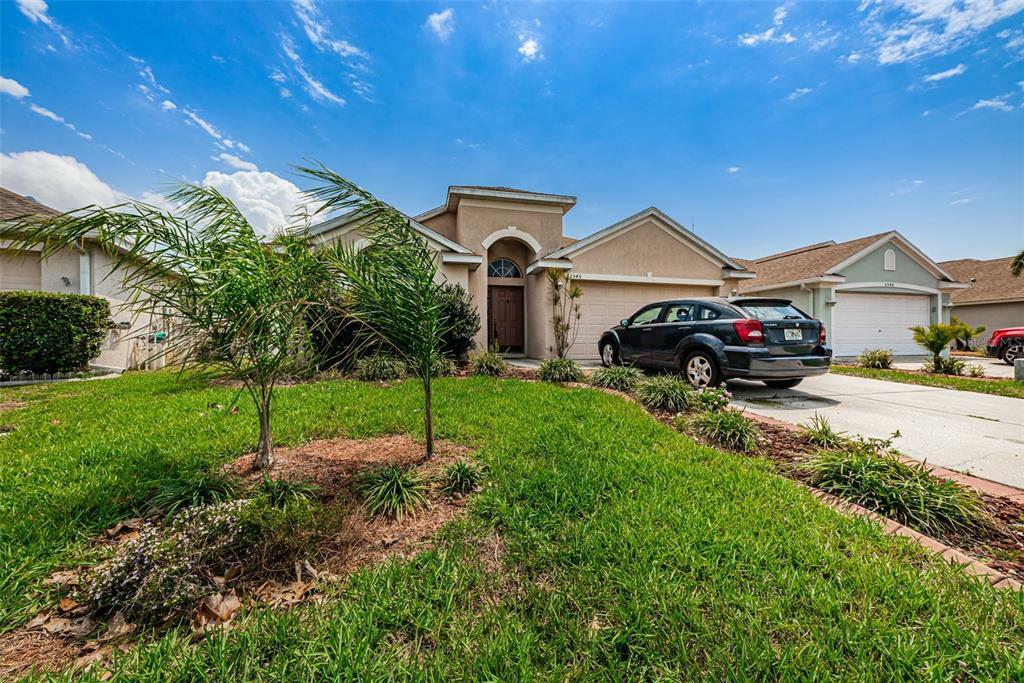 Property Photo:  2546 Arrowpointe Drive  FL 34691 