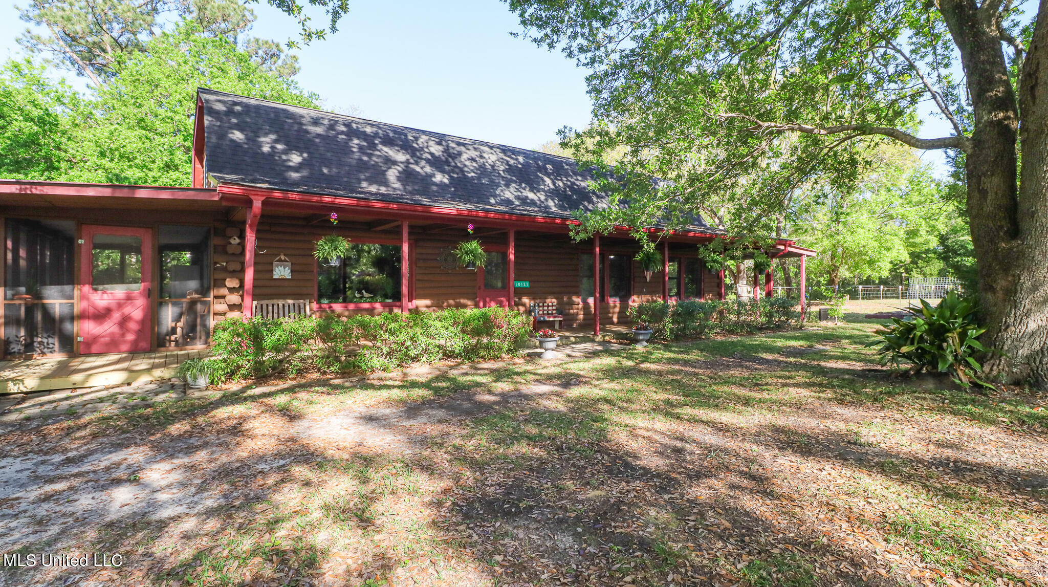 Property Photo:  10121 Road 308  MS 39571 