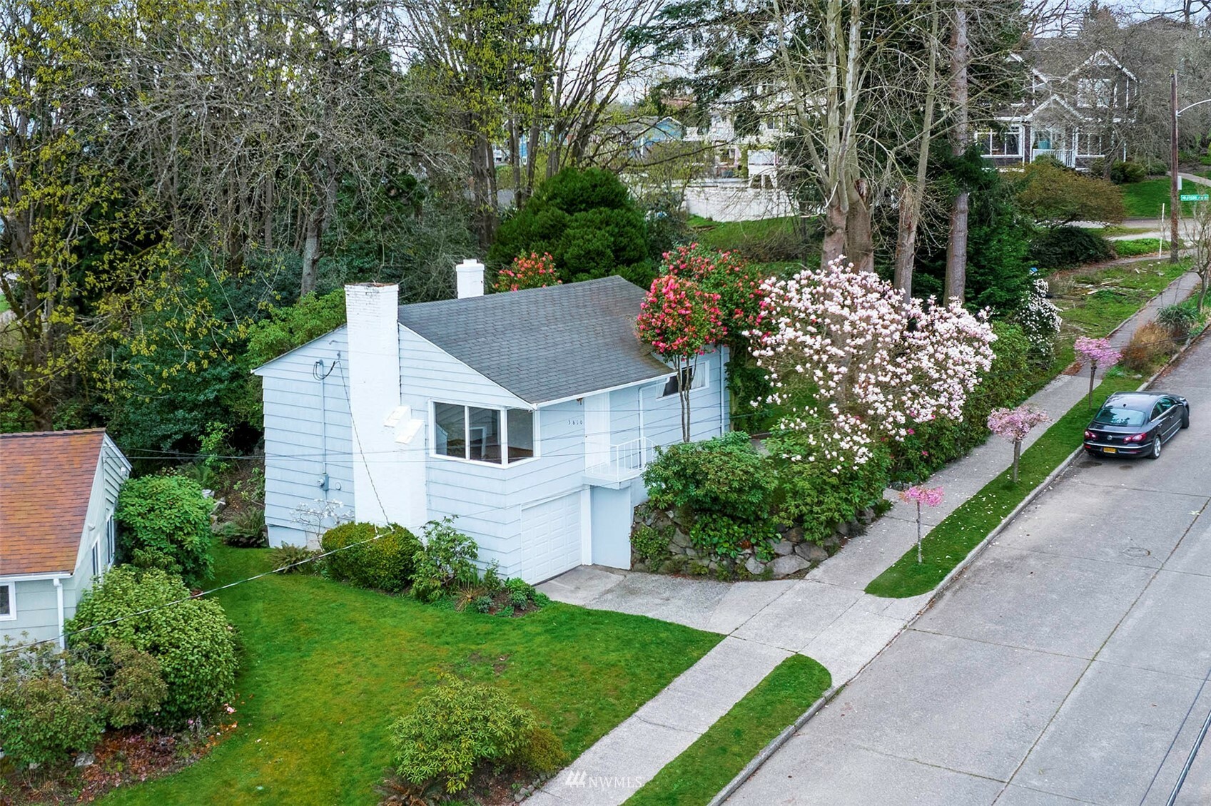 Property Photo:  3610 11th Avenue W  WA 98119 