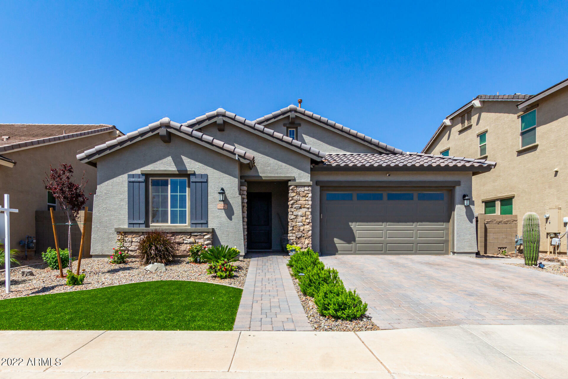 Property Photo: 18892 N Jameson Drive AZ 85138