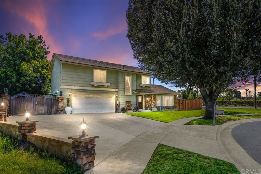 Property Photo:  1306 Rosalie Court  CA 92374 
