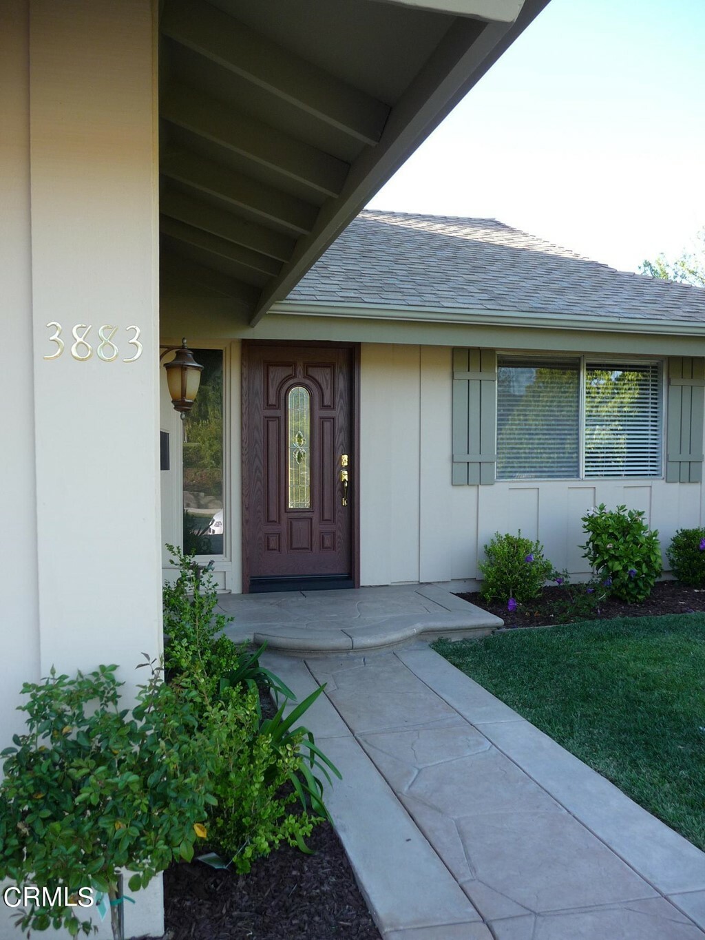 Property Photo:  3883 Crownhaven Court  CA 91320 