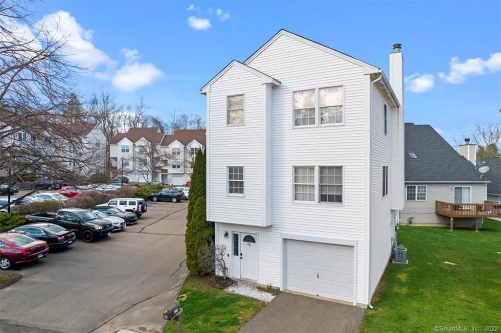 Property Photo: 2390 State Street L23f CT 06517