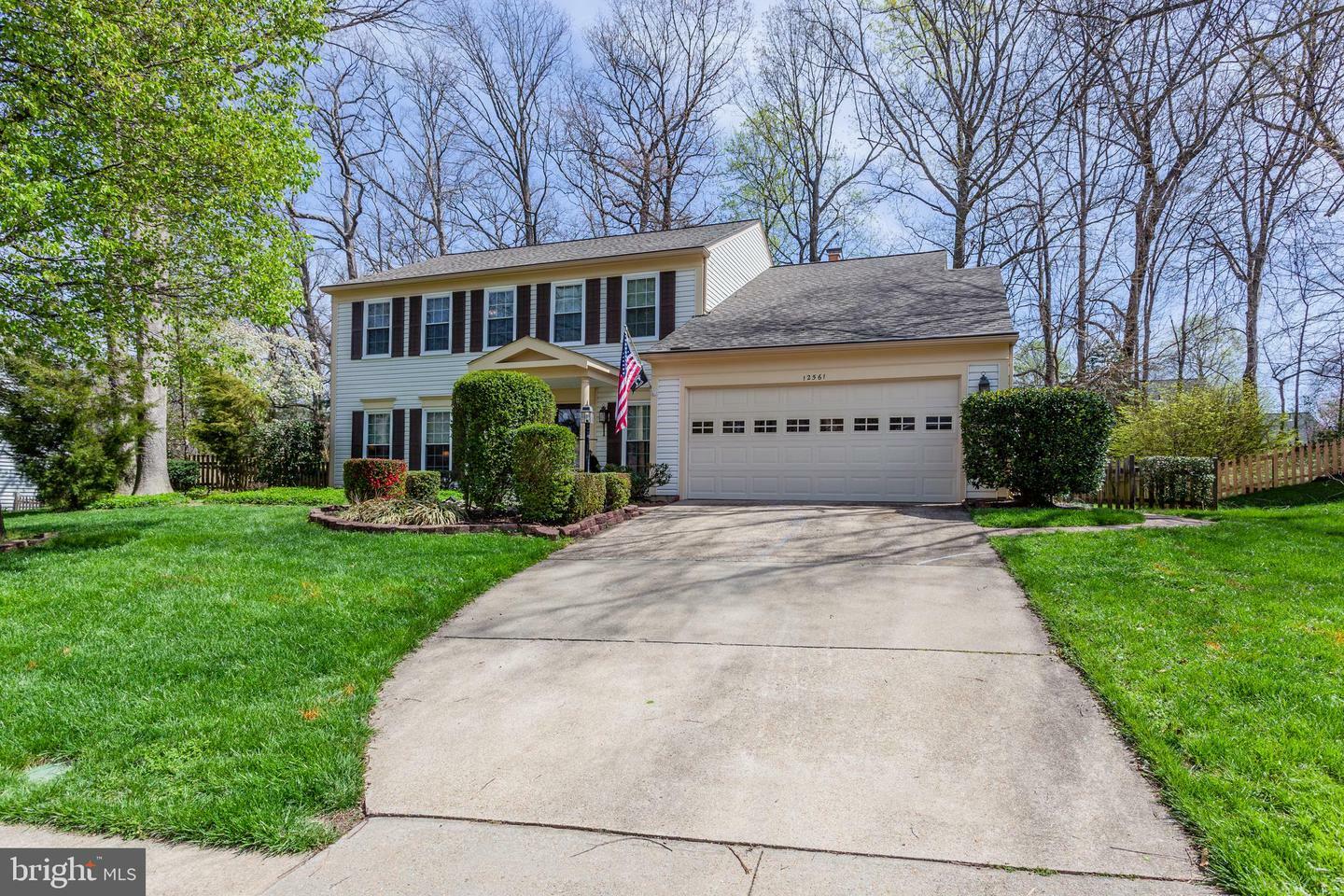 Property Photo: 12561 Cricket Lane VA 22192