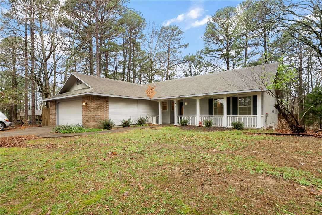 Property Photo:  4 Wendron Circle  AR 72714 