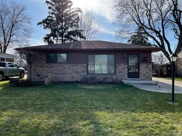 Property Photo: 31641 Newport Drive MI 48088